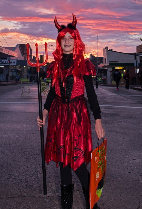 Lithgow halloween costumes